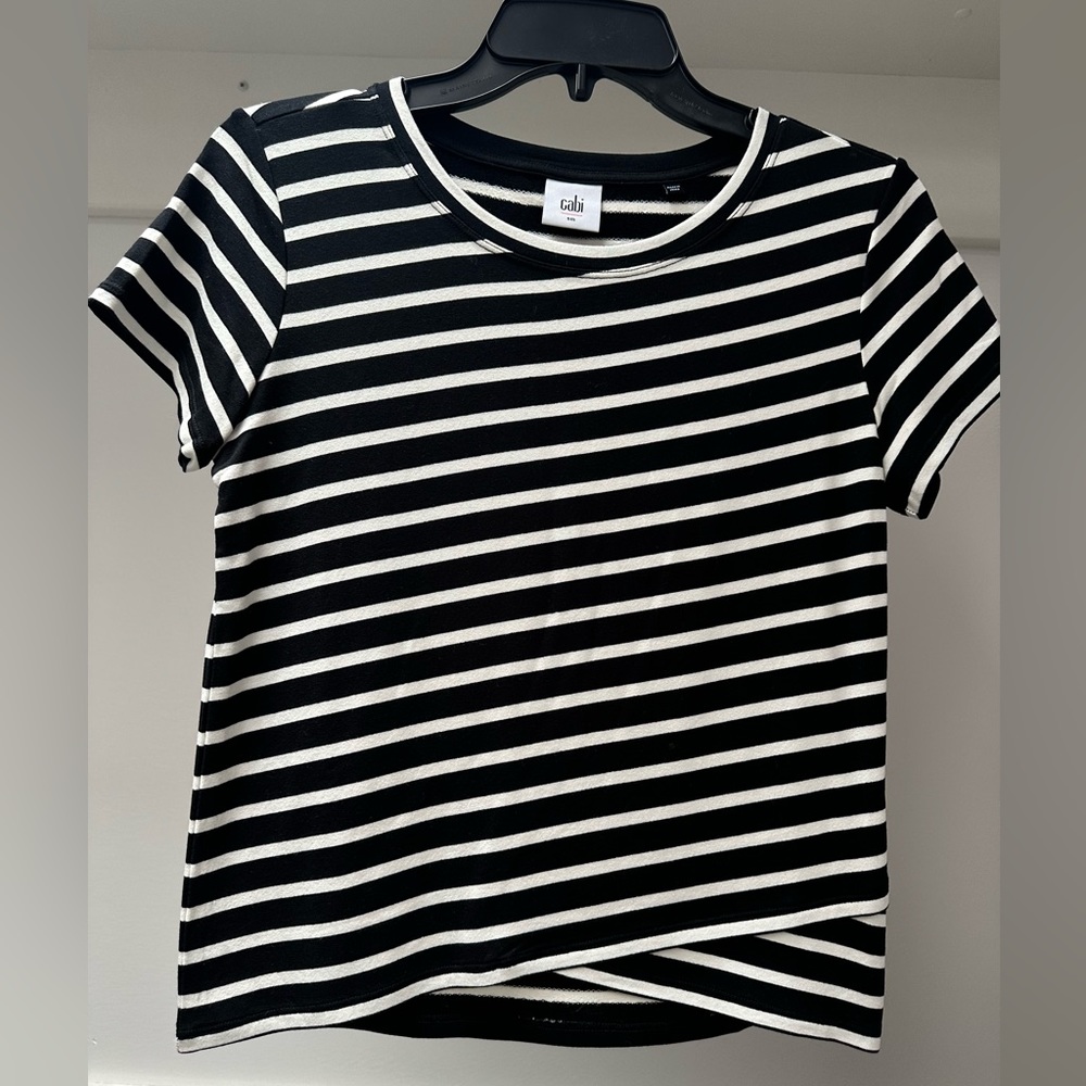 CAbi Short Sleeve Tee Size S